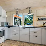 Persa - From The Sea By Interhome *