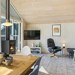 Persa - From The Sea By Interhome Vakantiehuis Hals